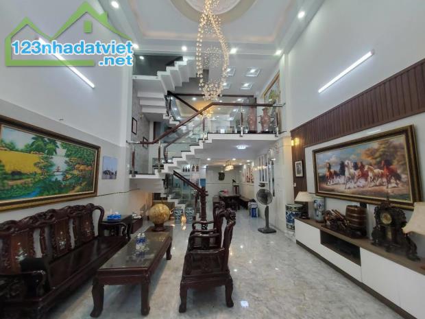 Bán nhà Gò Vấp, sát mặt tiền tiện KD hẻm xe hơi Nguyễn Văn Lượng, 66M², 5PN - 1