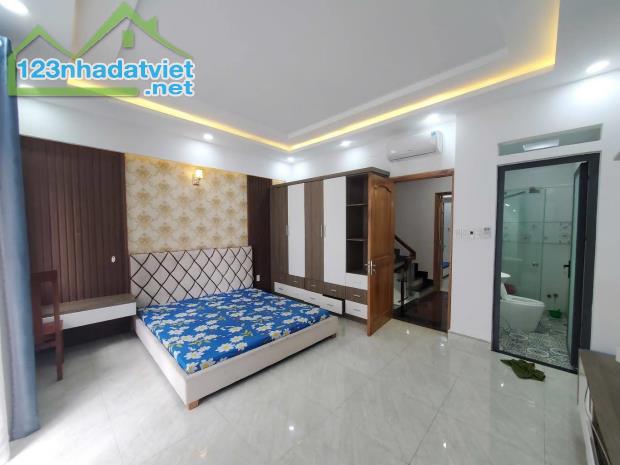 Bán nhà Gò Vấp, sát mặt tiền tiện KD hẻm xe hơi Nguyễn Văn Lượng, 66M², 5PN
