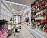 Bán gấp nhà Nam Dư, Hoàng Mai ,Hà Nội .DT : 30m2  ; 5 tầng  ; MT: 3.6m 
Giá: 6,2 tỷ