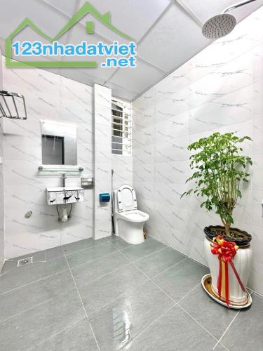 BÁN NHÀ BÙI XƯƠNG TRẠCH, THANH XUÂN,   NGÕ 3 GÁC- GẦN PHỐ- SỔ VUÔNG ĐẸP, 31M2, 6.65TỶ