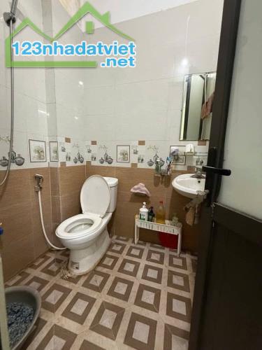 Bán nhà Phố Bùi Xương Trạch -Thanh xuân Hà Nội -DT :30m x 5T ,MT 3,8m giá 5,3 tỷ - 1