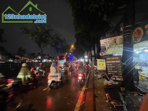 CẦN BÁN CĂN NHÀ 4 TẦNG GẦN MẶT TIỀN ĐƯỜNG TRƯỜNG SA QUẬN 3 CHỈ 4,6 TỶ CHỦ GIẢM MẠNH TAY - 1