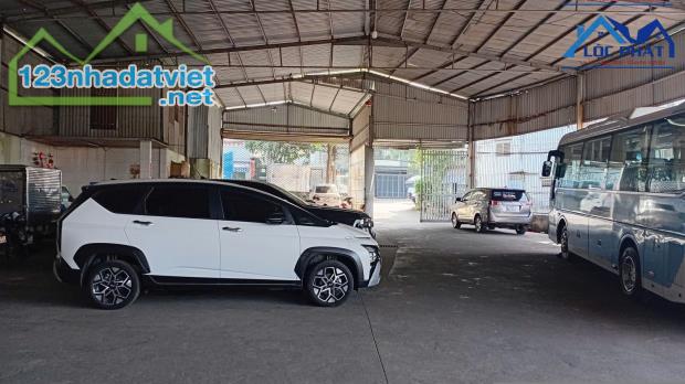 Bán nhà đất dt lớn 1172m2 mặt tiền trung tâm Biên Hòa, giá tốt cho nhà đầu tư