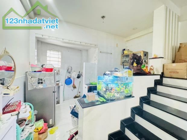 Chỉ 4.63 tỷ TL! 64M², 2Tầng/3PN – HẺM XE HƠI – Phan Văn Trị Gò Vấp! - 2