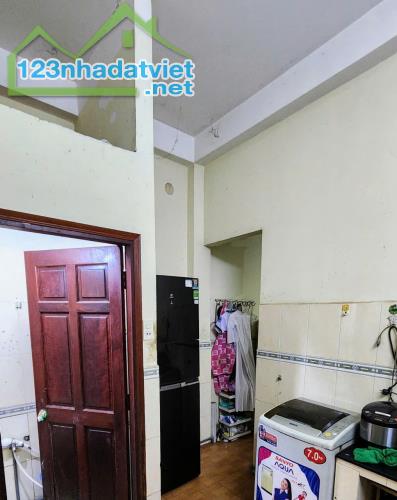 Nhà 3 tầng đúc - Lê Văn Thọ P.9 Gò Vấp - Hẻm 3m cách MT 40m - Chỉ 3.98 tỷ - 4