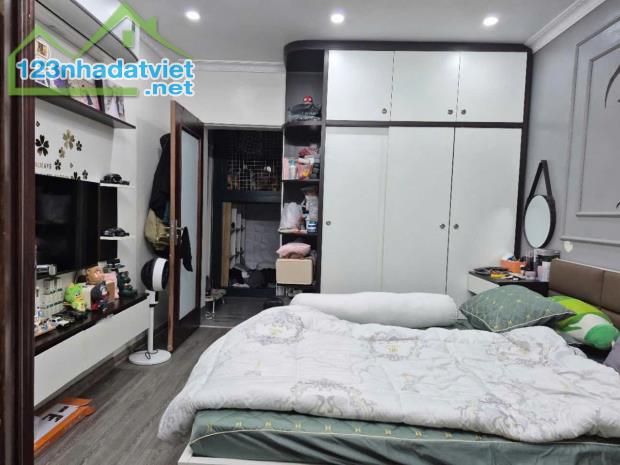 PHÚC XÁ - BA ĐÌNH- LÔ GÓC- 20M RA OTO- CHỈ NHỈNH 4 TỶ - 3
