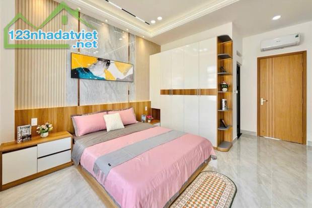 Bán nhà hẻm 8m, Phạm Văn Chiêu, Gò Vấp, 4 Tầng 4m x 14.4m, 57.6m² - Giá 7.19 tỷ TL - 1