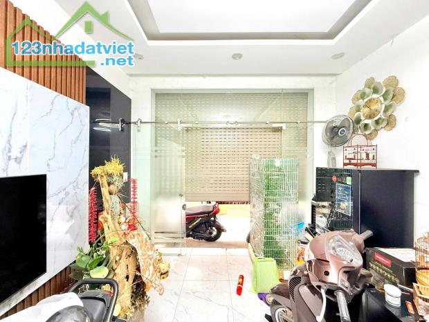 Bán Nhà Phố Kim Ngưu HBT, DT 37m2x4T, MT 4m,vài bước ra oto 7.5 tỷ - 2