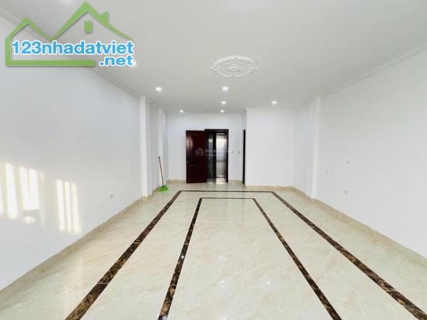 Tòa Nhà 2 Thoáng 6 Tầng Hiếm Rẻ Phố Huỳnh Thúc Kháng 85m2 Mt5m 3 Oto Tránh Chỉ 305tr/m2 - 2