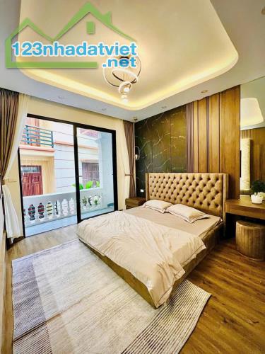Bán nhà phố Tây Sơn Đống Đa lô góc ngõ rộng ô tô đỗ gần 46m2 4T MT 4m nở hậu ở, cho thuê - 4