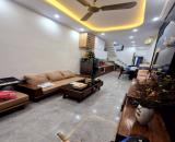 Bán nhà đẹp Khương Hạ, ngõ nông, gần phố, 30m ra ô tô tránh giá 8,4 tỷ