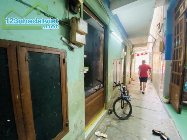 BÁN NHÀ CÓ DÒNG TIỀN 16TR/TH, THẲNG RA MT BÙI VĂN BA, QUẬN 7, 2 TẦNG 80M2 CHỈ 5.8 TỶ