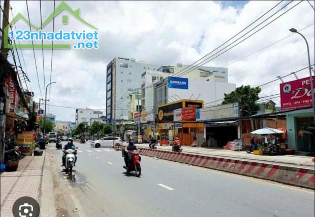 Bán nhà Mặt Tiền Huỳnh Tấn Phát - Diện tích KHỦNG: 7m x 25m - Giá: 27 Tỷ - 1