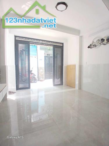 Nhà 2 tầng, Tân Thới Hiệp 21, Quận 12 - 4