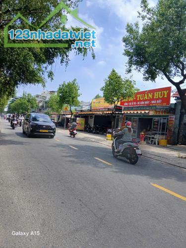 HÓT!! CHỦ GẤP BÁN GIẢM 800TR-NHÀ SONG HÀNH QUẬN 12-82M2, NGANG 5.5M, HẺM NHỰA-CHỈ 5.2 TỶ - 4