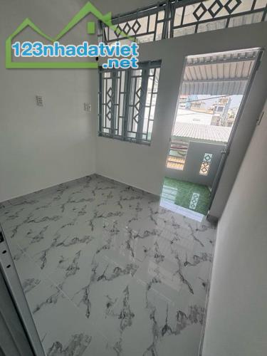 BÁN NHÀ  - 20m2  - Tỉnh Lộ 10 - HXH THÔNG  -NHÀ MỚI Đẹp - 2.49 TỶ - 3