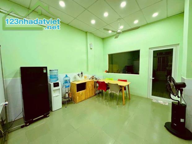 BÁN NHÀ Hẻm 443 Lê Văn Sỹ, P.12, Q.3.  DT: 3.6m x 23m, Chỉ 10.3 Tỷ - 4
