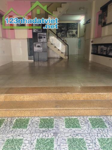 BÁN NHÀ MẶT TIỀN KINH DOANH VIP CHỢ VẢI PHÚ THỌ HÒA – NGANG TO 5.3M – GIÁ CHỈ 7.6 TỶ. TL - 2
