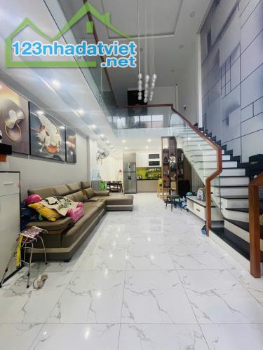 HIẾM CHỈ 5.4 TỶ TL! 57M², 2 Tầng/3PN, Nguyễn Kiệm P3 Gò Vấp!