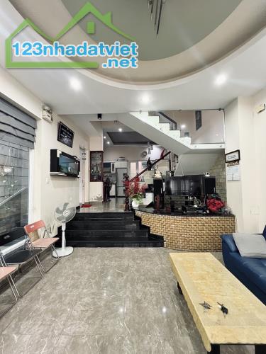 BÁN NHÀ 4 TẦNG-6mX15m-XE TẢI ĐỖ CỬA HẺM THÔNG TỨ TUNG-NGAY EMART PHAN HUY ÍCH P12 GÒ VẤP