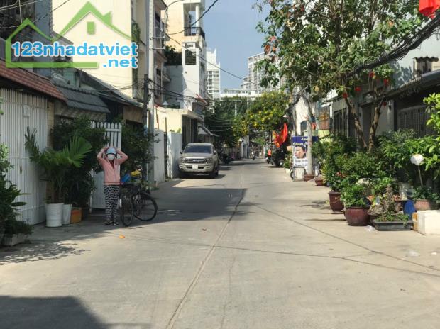 NHÀ 4 TẦNG - XE TẢI NÉ NHAU KHU PHÚ THUẬN, Q7 - Giá 7,.. tỷ - 2