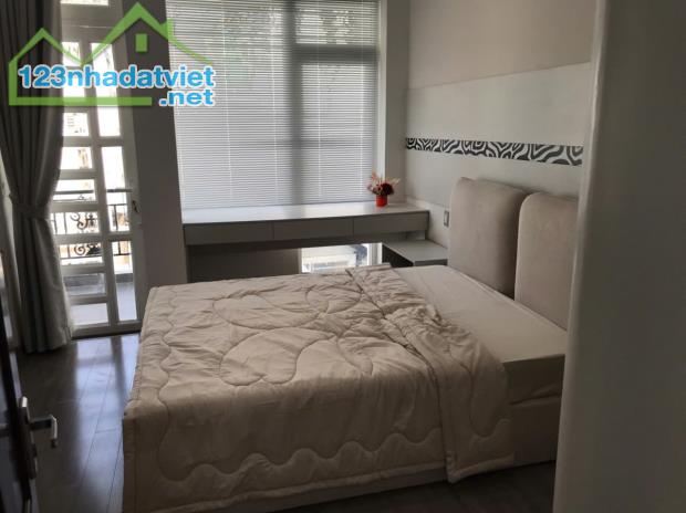 NHÀ 4 TẦNG - XE TẢI NÉ NHAU KHU PHÚ THUẬN, Q7 - Giá 7,.. tỷ - 5