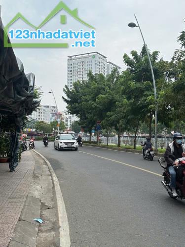 (SIÊU HIẾM) BÁN CĂN NHÀ CỰC RẺ ,TẠI P8,Q3, SỔ HỒNG RIÊNG,DT 4x19,5m,MẶT TIỀN KD,HẺM XE