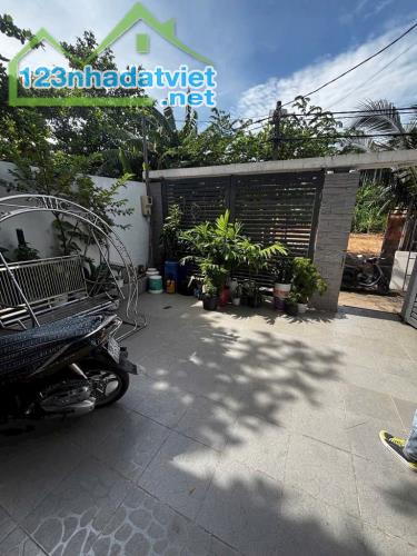 Kẹt Tiền bán nhà Giảm sâu 7,9 Tỷ còn 6,4 tỷ( bớt lộc) - 92m2 - 4 TẦNG - HXH- APĐ 25 - Q12 - 3