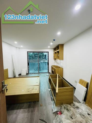 Bán nhà (11P,KK, 90tr/thg) phố Trích Sài 66m2 7T thang máy MT 4.1m 19 tỷ Tây Hồ
