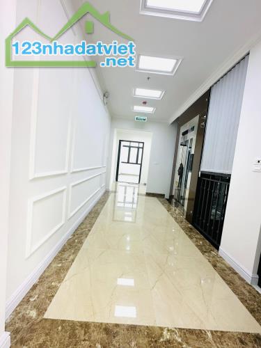 Bán nhà mặt phố xuân La quận  tây hồ 130m2 5 tầng thang máy, kinh doanh  giá 56 tỷ  Nhà bá - 1