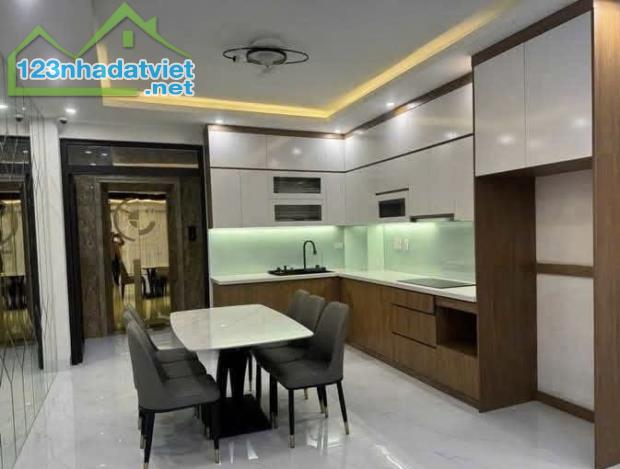 Lô góc, phân lô, ô tô, Vũ Tông Phan, Thanh Xuân. Dt 45m2, 7 tầng, giá 12,1 tỷ - 2