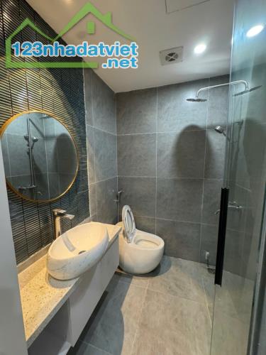 Căn hộ chung cư CT4A-X2 Linh Đàm- Hoàng Mai 68.5m2 * 2 ngủ - Sổ ĐỎ - giá chỉ 4 tỷ 80 triệu - 4