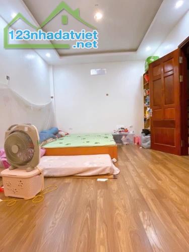 BÁN NHÀ NGUYỄN ĐỨC CẢNH, NHÀ MỚI Ở LUÔN, 30M2 X 5 TẦNG, SỔ ĐẸP - 2