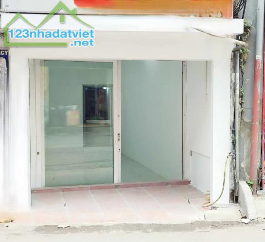 Cho thuê MBKD Mặt Phố Đại Từ 35m2 + gác xép KD sạch 9.5 Triệu - 3