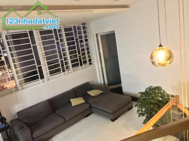Phòng trọ ký túc xá quận phú nhuận giá chỉ 950k/ tháng bao điện nước wifi, giờ giấc tự do - 1