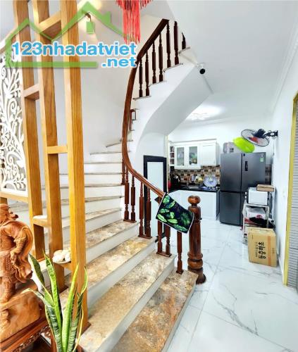 BÁN NHÀ TAM TRINH HOÀNG MAI HÀ NỘI - 3