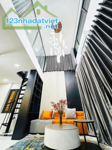 THIỆN CHÍ BÁN NHÀ HAI BÀ TRƯNG 42M2x5T LÔ GÓC, THANG MÁY, OTO ĐỖ CỬA, NGÕ NÔNG THÔNG, KD - 1