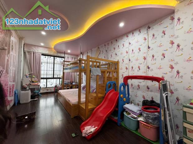 6 TẦNG THANG MÁY - 2 MẶT NGÕ - NGÕ THẲNG TẮP - AN SINH TUYỆT VỜI , HƯỞNG TRỌN GIÓ TÂY HỒ , - 3