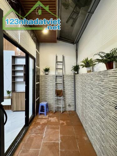 Bán nhà phố Nguyễn Đức Cảnh - nhà mới , oto đỗ gần , dt 29M giá 5.85 tỷ thương lượng, SĐCC - 1