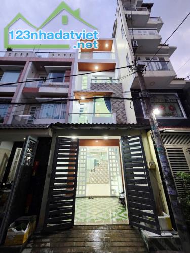 nhà xây kiên cố 4 tầng, 4 x 16, giá 6 tỷ 390 bớt lộc may mắn - 1