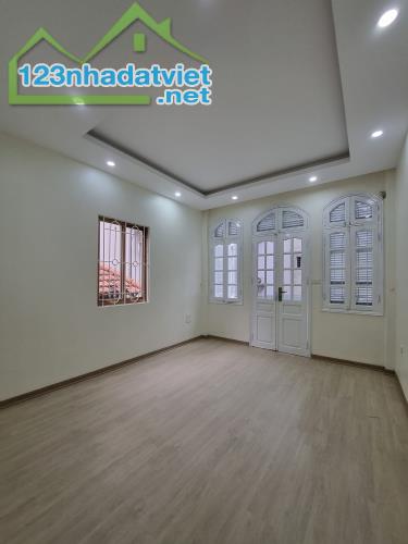 38m Kiến Hưng Hà Đông chỉ 5 tỷ tổ 11  xe ô tô để ở Xala gần mặt phố trước nhà siêu rộng - - 2