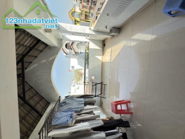 Mặt tiền đường số 28 P.6 GV - 4 tầng 88m2 - Ko lộ giới - Nhỉnh 12 tỷ - 4