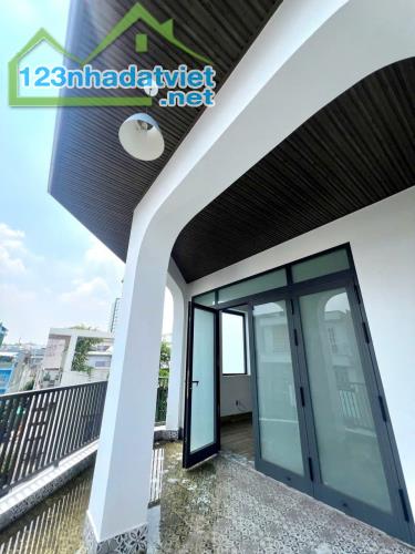 Bán nhà căn gốc mặt tiền khu Tên Lửa , hầm
4 lầu , sân thượng chỉ 12,5 tỷ - 3