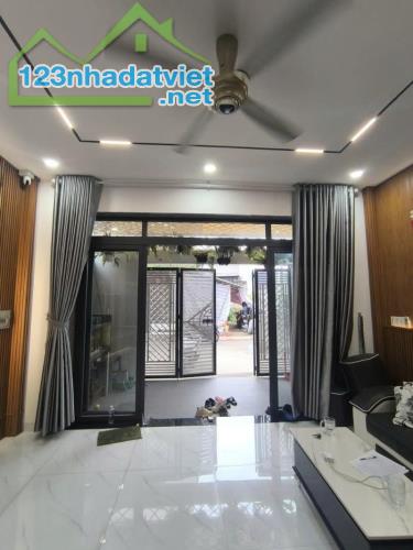 Bán nhà 4 tầng, 75m², 4PN, 4WC, Q.2, 9.6 tỷ, sổ hồng - 4