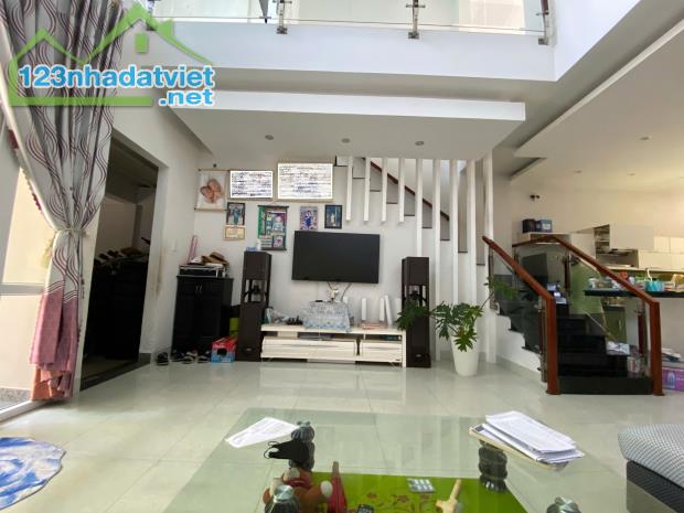 Bán nhà 2 tầng sân vườn tại Đường Phan Bá Phiến, Mân Thái - 4