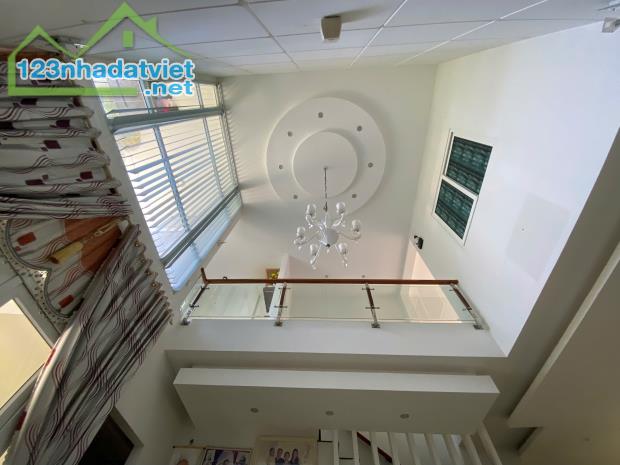 Bán nhà 2 tầng sân vườn tại Đường Phan Bá Phiến, Mân Thái - 3