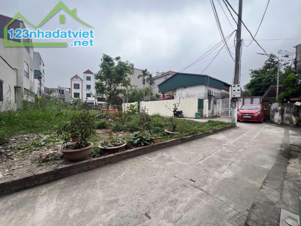 Bán đất Đức Thượng,diện tích 48m2,mặt tiền 3.8m,đường thông ô tô