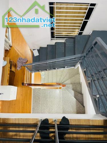 📣 Bán nhà 44m2 Ngô Gia Tự, Long Biên, Ô tô, Dân xây, 2 thoáng, 5 tỷ 5 - 9