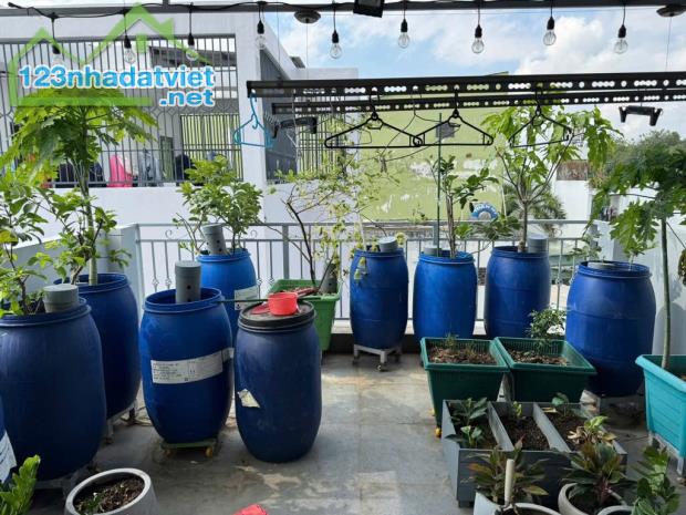🏡 **NHÀ BÁN - 3 TẦNG  + SÂN THƯỢNG - 44.1M2 - ** **NGANG 4.2M X 10.5 - CHỈ 5TY400** - 5