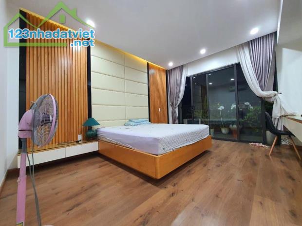 PHÂN LÔ Ô TÔ TRÁNH NGUYÊN HỒNG, ĐỐNG ĐA,35M, 4T, MT 5.2M, GIÁ 16TYR 7